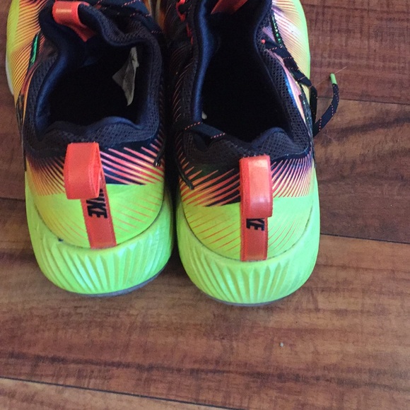 Nike VPR size 14 neon colors - Picture 4 of 5